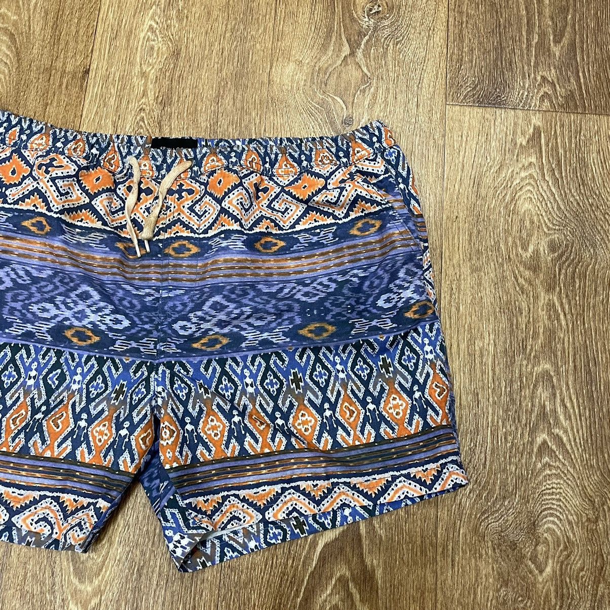 Vintage Vintage 90s Geometric Print Shorts Streetwear Rave Y2K 36 Size US 36 / EU 52 - 3 Thumbnail