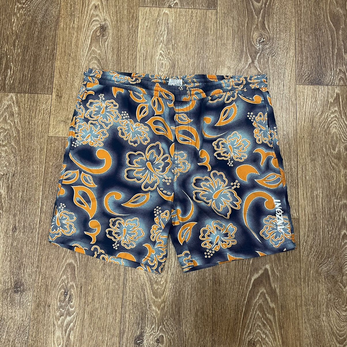 Vintage Vintage 90s All Over Print Baggy Shorts Streetwear Y2K 34 Size US 34 / EU 50 - 1 Thumbnail