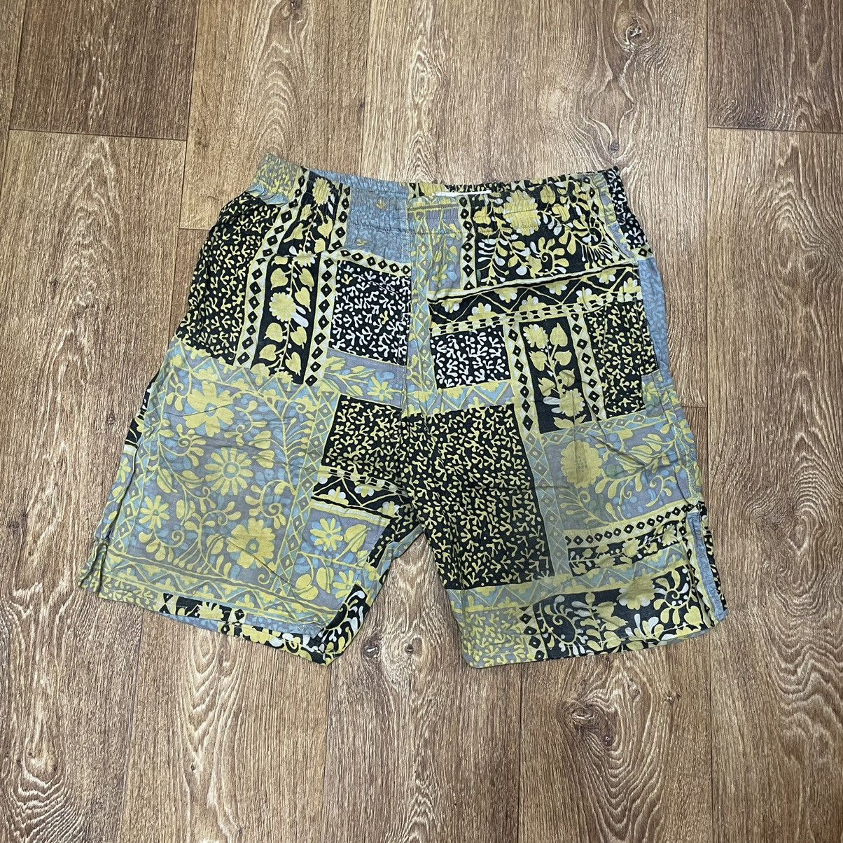 Vintage Vintage 90s Patchwork Baggy Shorts Streetwear Skate Faded 34 Size US 34 / EU 50 - 1 Thumbnail