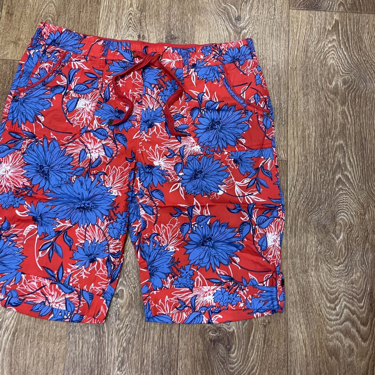 Vintage Vintage 90s Floral All Over Print Shorts Streetwear Faded 34 Size US 34 / EU 50 - 3 Thumbnail