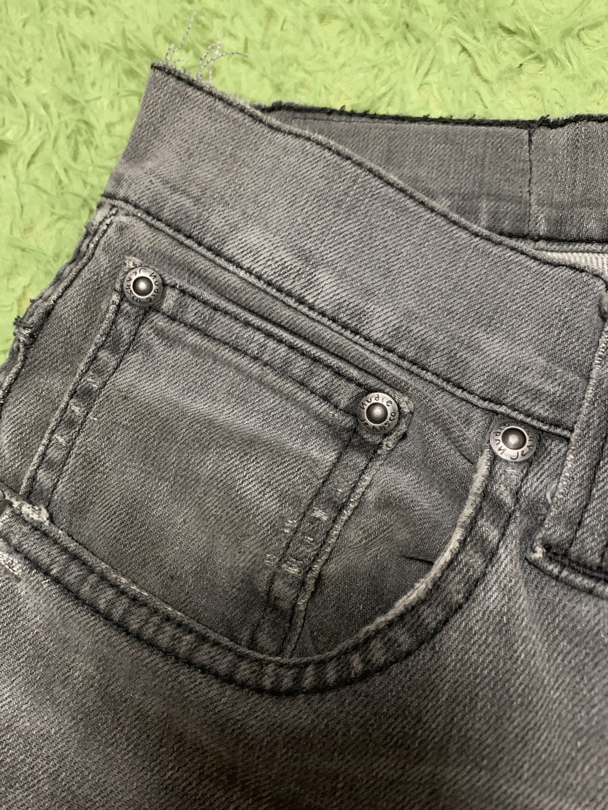 Nudie Jeans Nudie Jeans Slim Jim Distressed Style Denim Jeans w29 Size US 29 - 16 Thumbnail