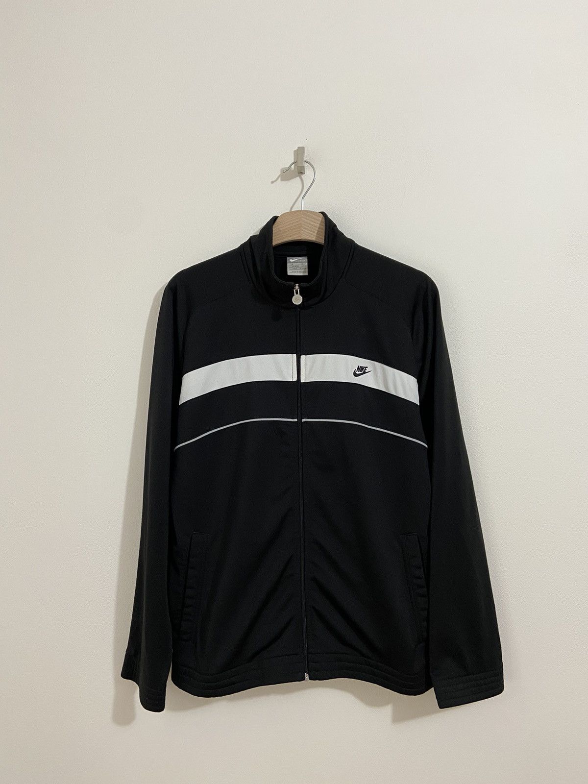 Vintage Nike Vintage Track Top logo Size US M / EU 48-50 / 2 - 1 Thumbnail