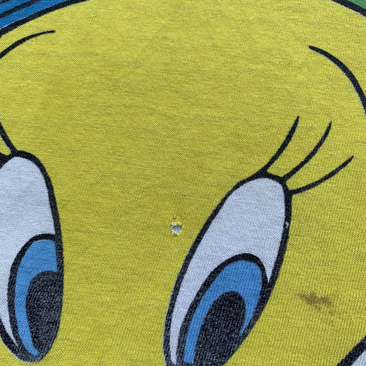 Vintage Vintage Tweety looney tunes big print vintage 90s Size US L / EU 52-54 / 3 - 14 Thumbnail