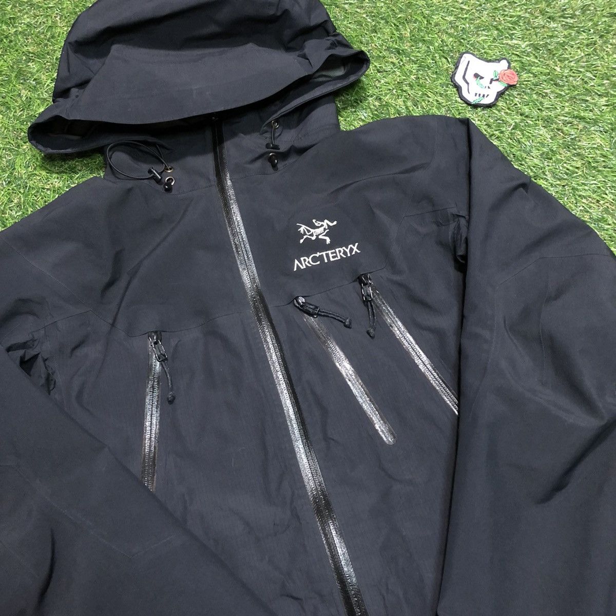 arc-teryx-arc-teryx-theta-goretex-jacket-grailed