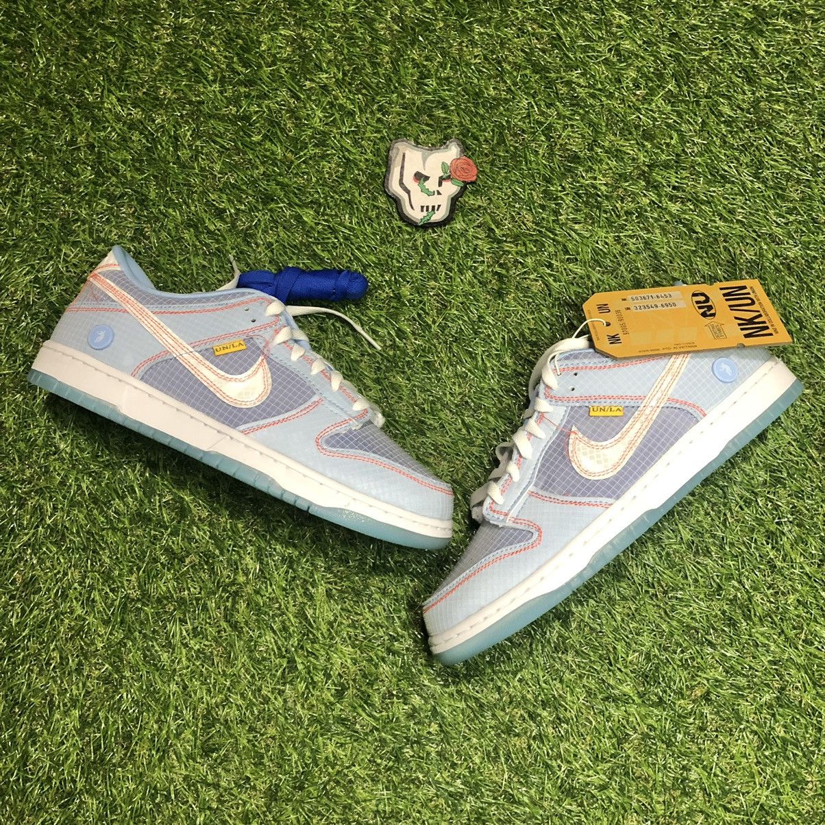 image of Nike x Union La “Argon” Dunk Shoes in Blue, Men's (Size 10)