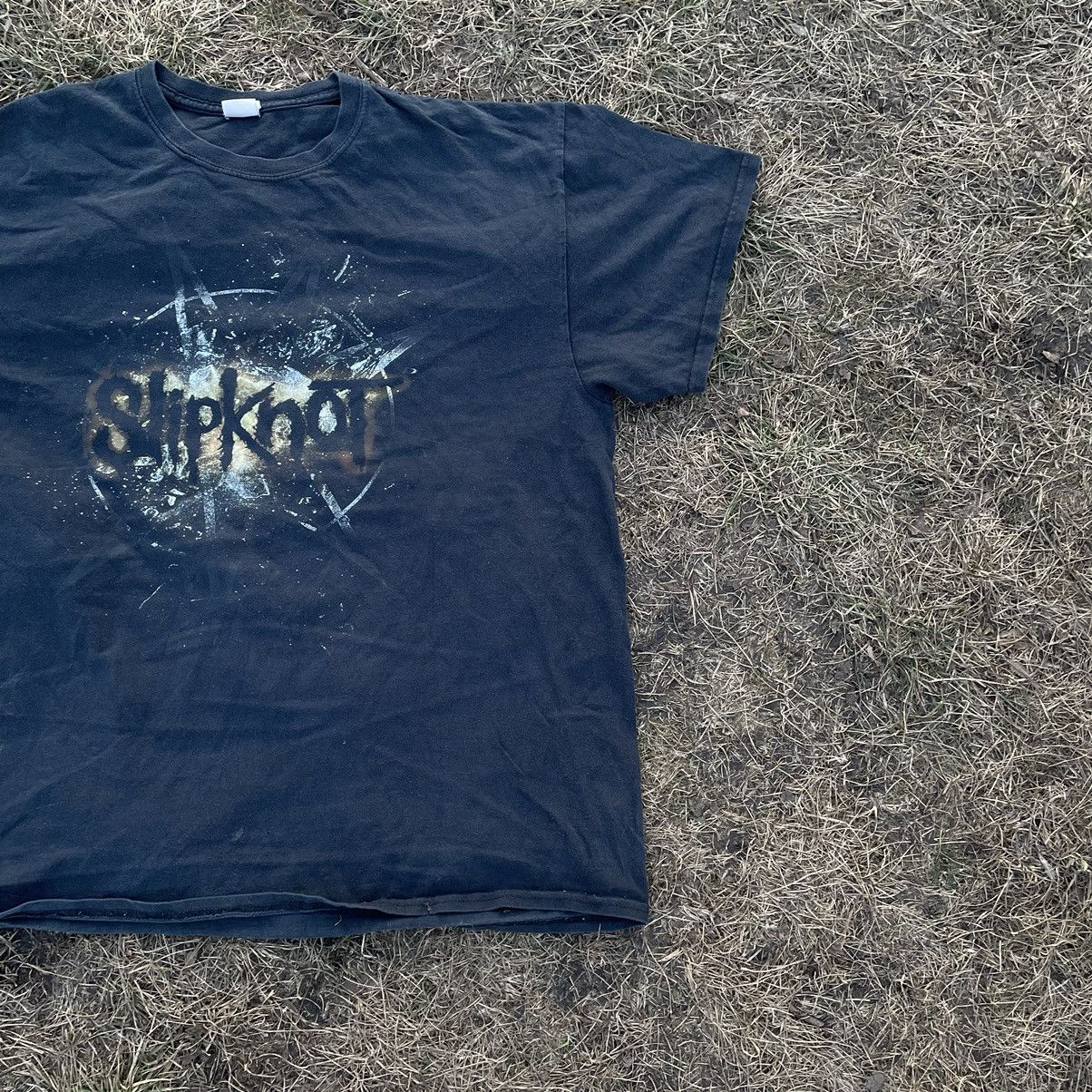 Vintage Vintage 90s Slipknot Sun Faded Thrashed Band Tee Grunge XL Size US XL / EU 56 / 4 - 3 Thumbnail