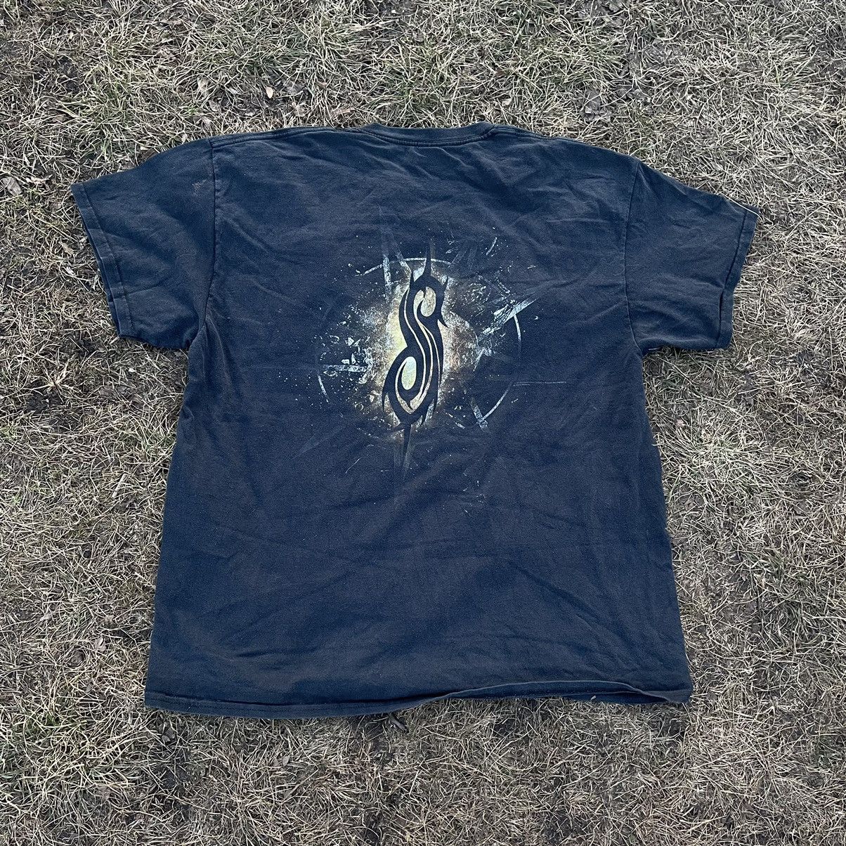 Vintage Vintage 90s Slipknot Sun Faded Thrashed Band Tee Grunge XL Size US XL / EU 56 / 4 - 5 Thumbnail