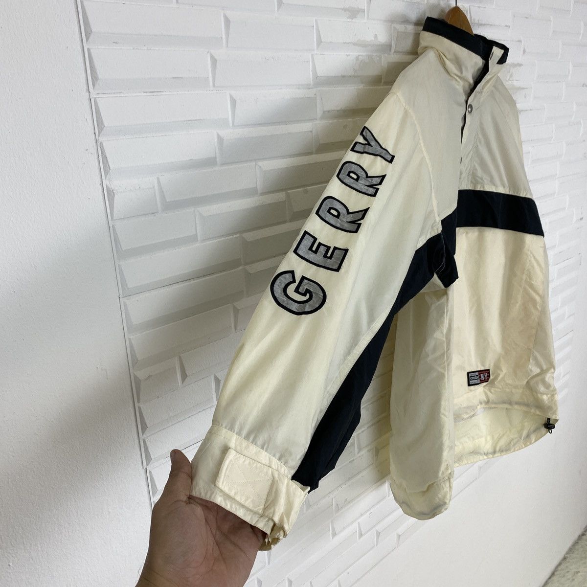 Product Of New York 🔥LAST PRICE🔥 NY Designer Gerry Cosby Embroidered Jacket Size US M / EU 48-50 / 2 - 9 Thumbnail