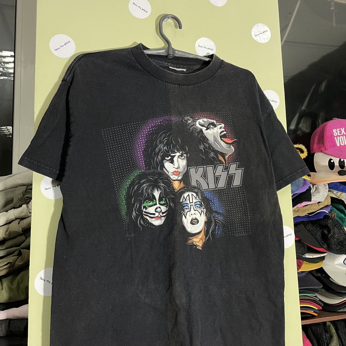 Vintage Vintage Y2K Kiss Skulls Dead Face Horror Tee Rock Streetwear Size US M / EU 48-50 / 2 - 5 Thumbnail
