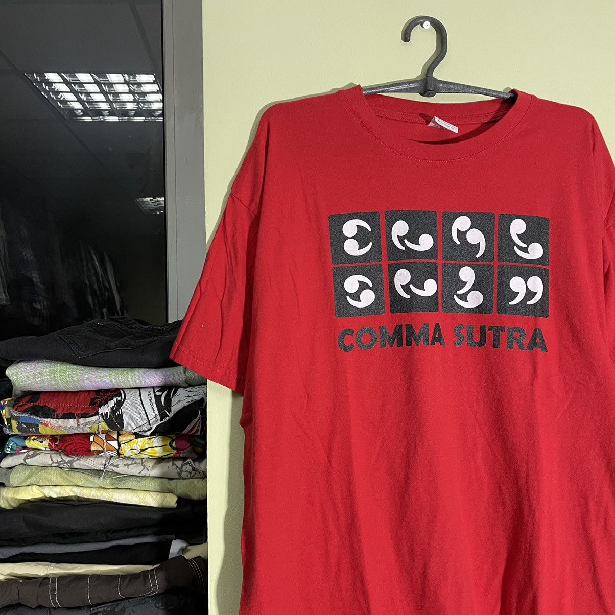 Vintage Vintage Y2K Adult “ Comma Sutra “ Porno Art Humor Tee Size US XXL / EU 58 / 5 - 4 Thumbnail