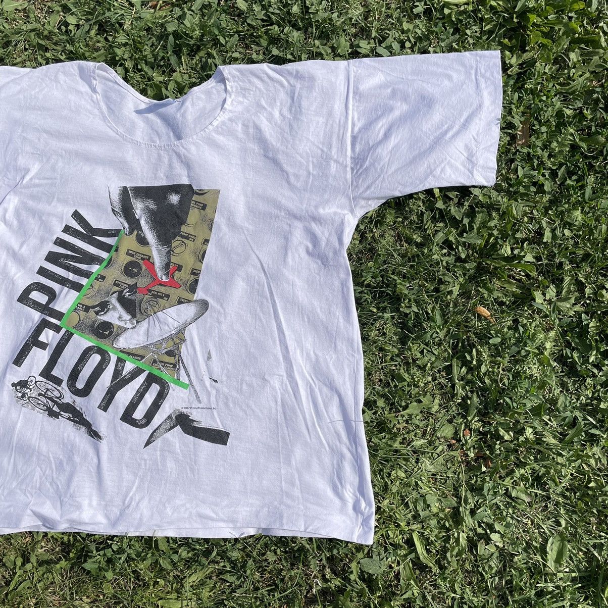 Band Tees Vintage 80s Pink Floyd World Tour Art Band Rock Streetwear Size US L / EU 52-54 / 3 - 2 Thumbnail
