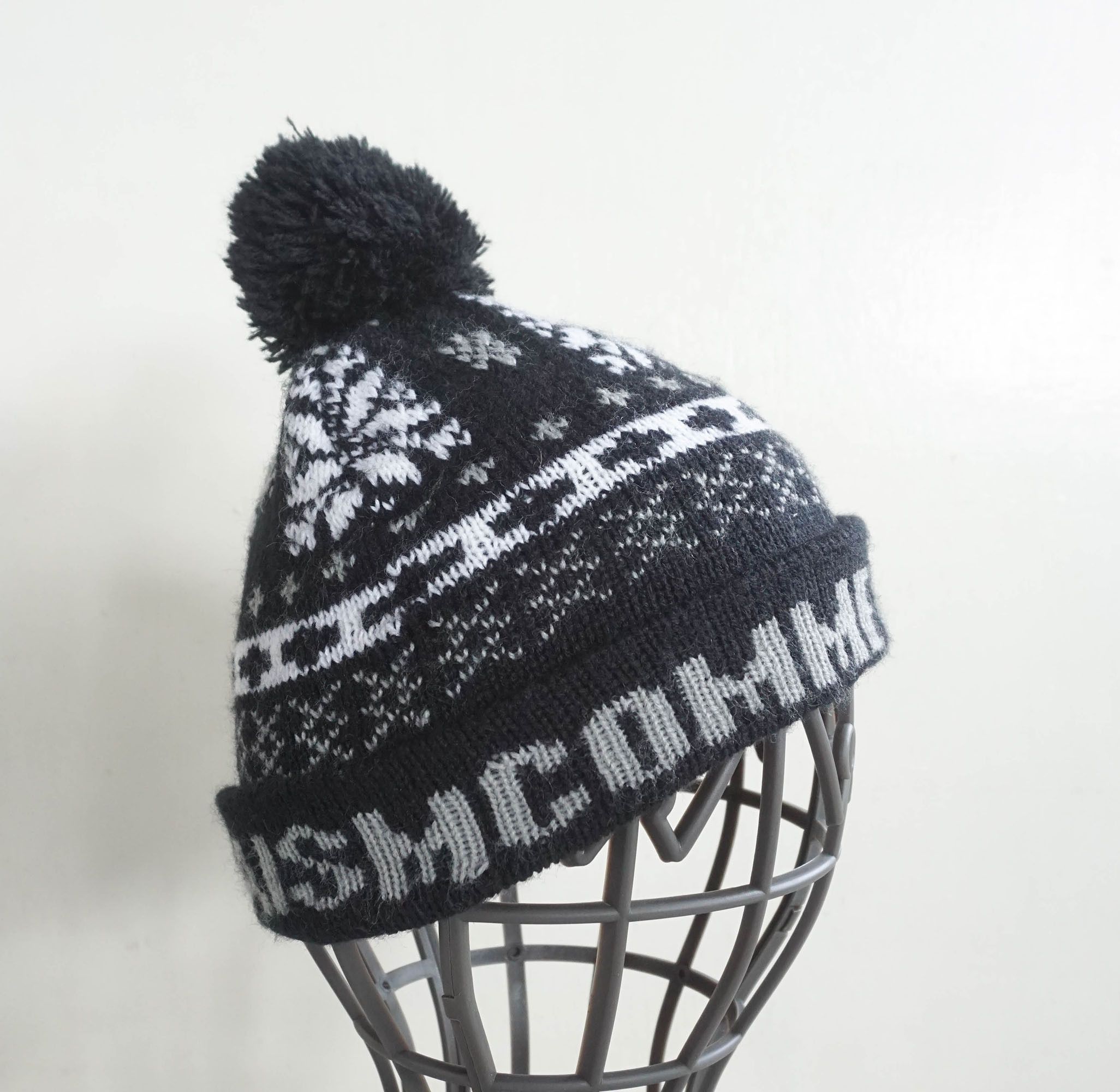Comme Ca Ism Comme Ca Ism Spellout Native Tribal Pattern Bobble Beanie Size ONE SIZE - 2 Thumbnail
