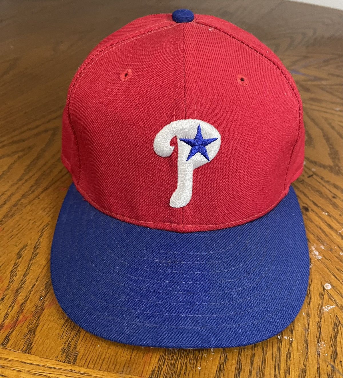 New Era × Vintage Vintage New Era Phillies Fitted Size 7 Size ONE SIZE - 2 Thumbnail