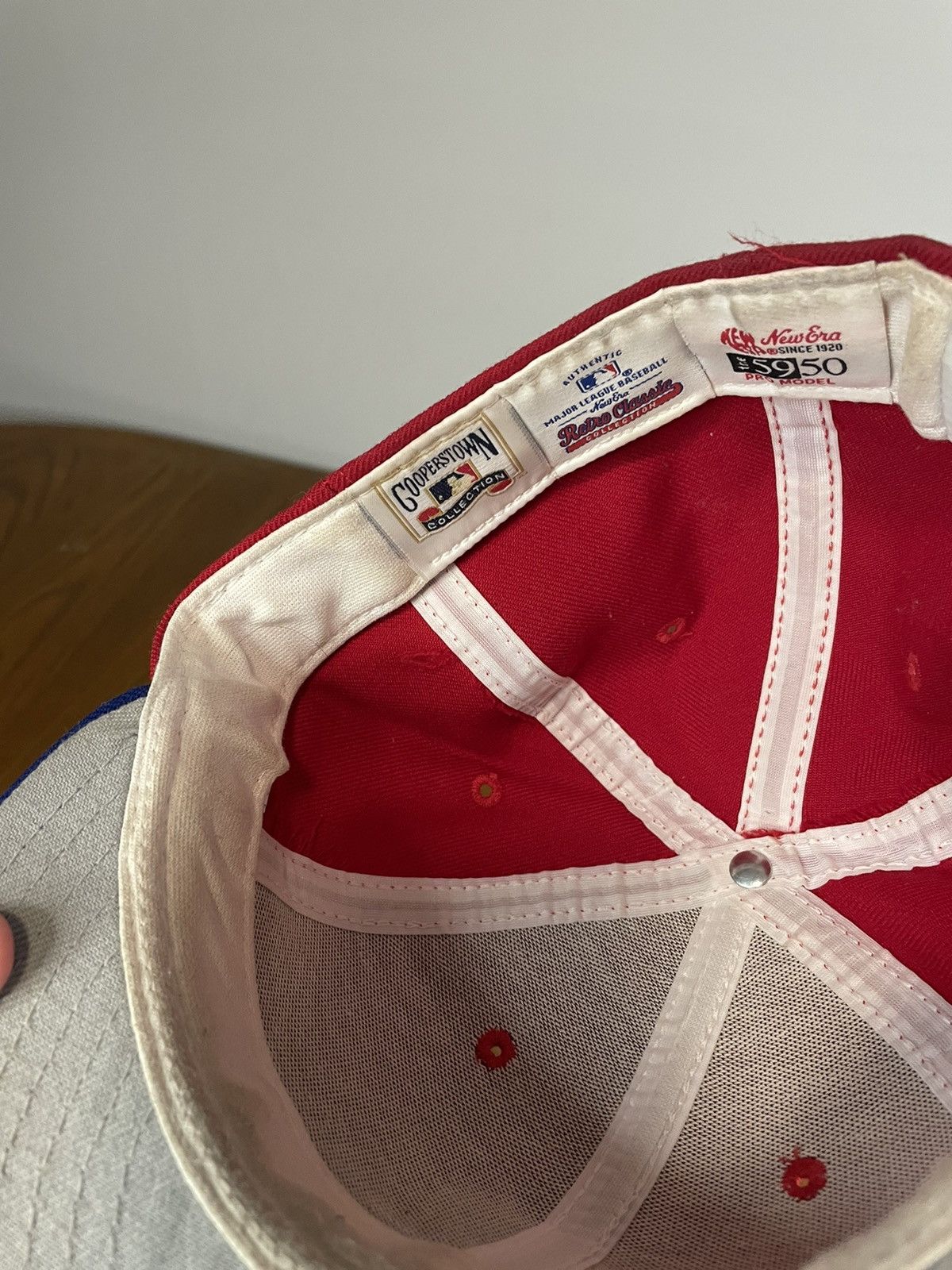 New Era × Vintage Vintage New Era Phillies Fitted Size 7 Size ONE SIZE - 5 Thumbnail