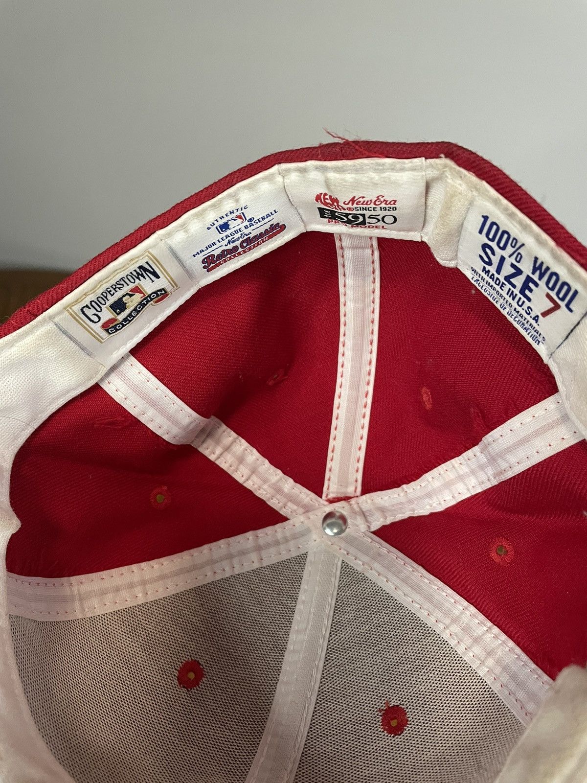 New Era × Vintage Vintage New Era Phillies Fitted Size 7 Size ONE SIZE - 6 Thumbnail