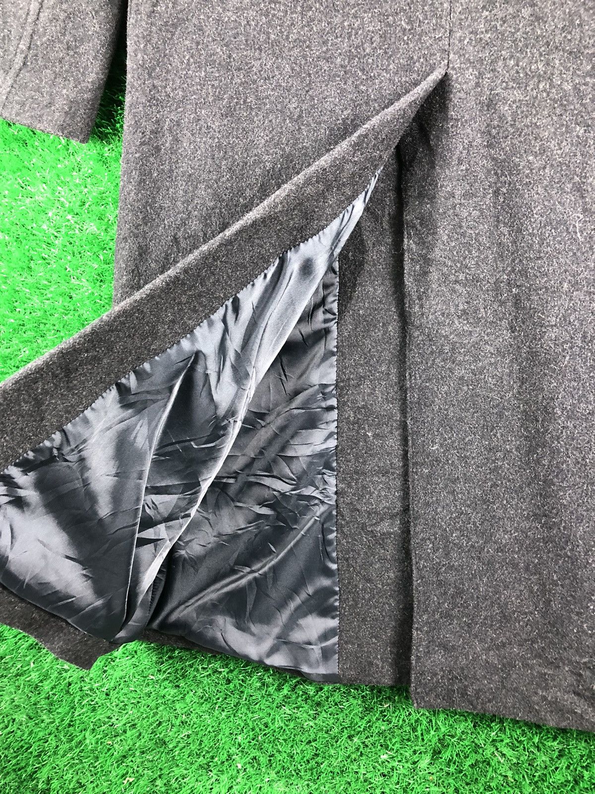Yohji Yamamoto Vintage INÉD Yohji Yamamoto Wool Down Jacket For Women Size XS / US 0-2 / IT 36-38 - 9 Thumbnail