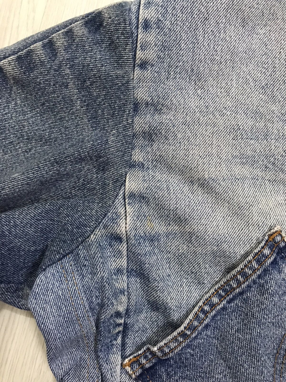If Six Was Nine × Levi's Vintage Clothing × Vintage 💥RARE💥 Vintage 1990 Levis Denim Cropped Jacket Size L / US 10 / IT 46 - 20 Thumbnail