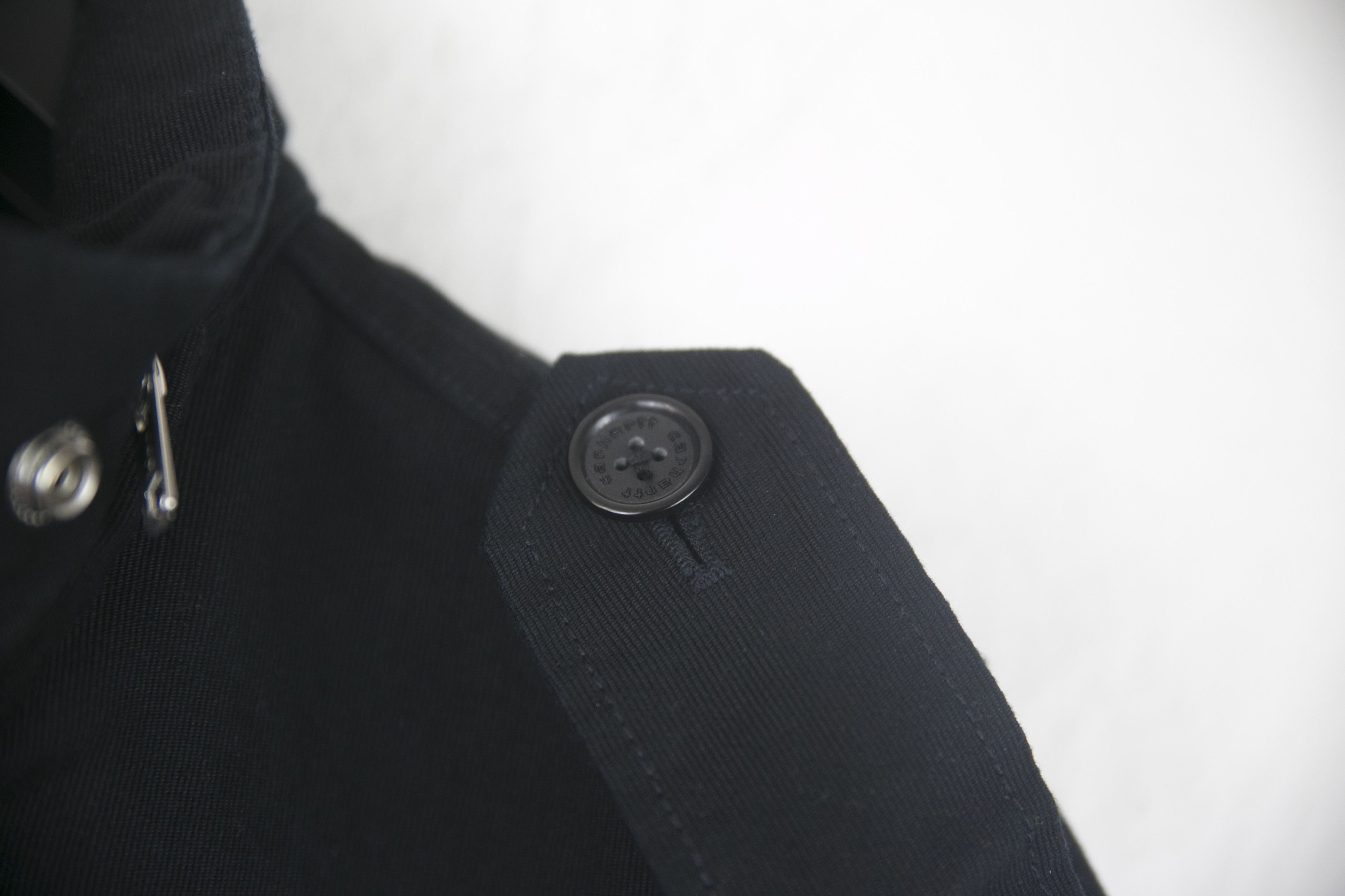 Carhartt Wip NWT Carhartt WIP MISSION JACKET Size L Black Field jacket Size US L / EU 52-54 / 3 - 4 Thumbnail