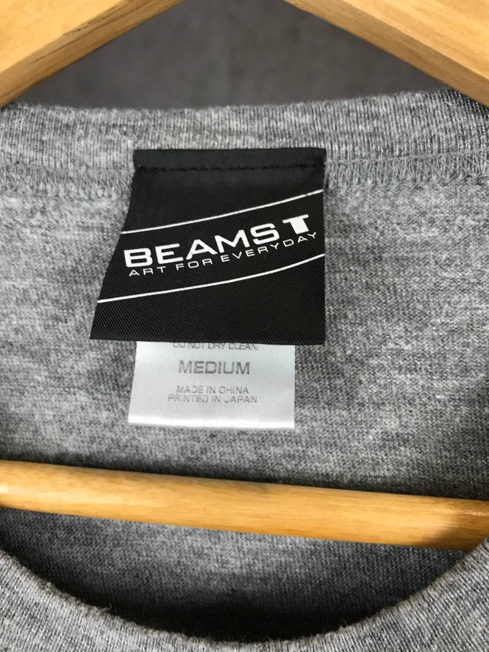 Beams Plus Beams T art for everyday Japanese brand streetwear bear tee Size US S / EU 44-46 / 1 - 3 Thumbnail