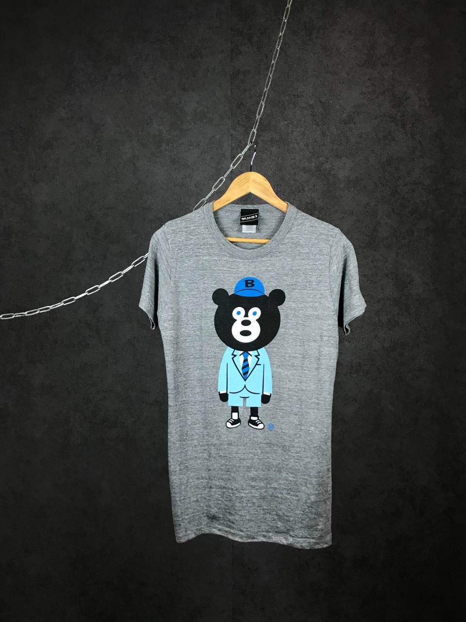 Beams Plus Beams T art for everyday Japanese brand streetwear bear tee Size US S / EU 44-46 / 1 - 1 Thumbnail