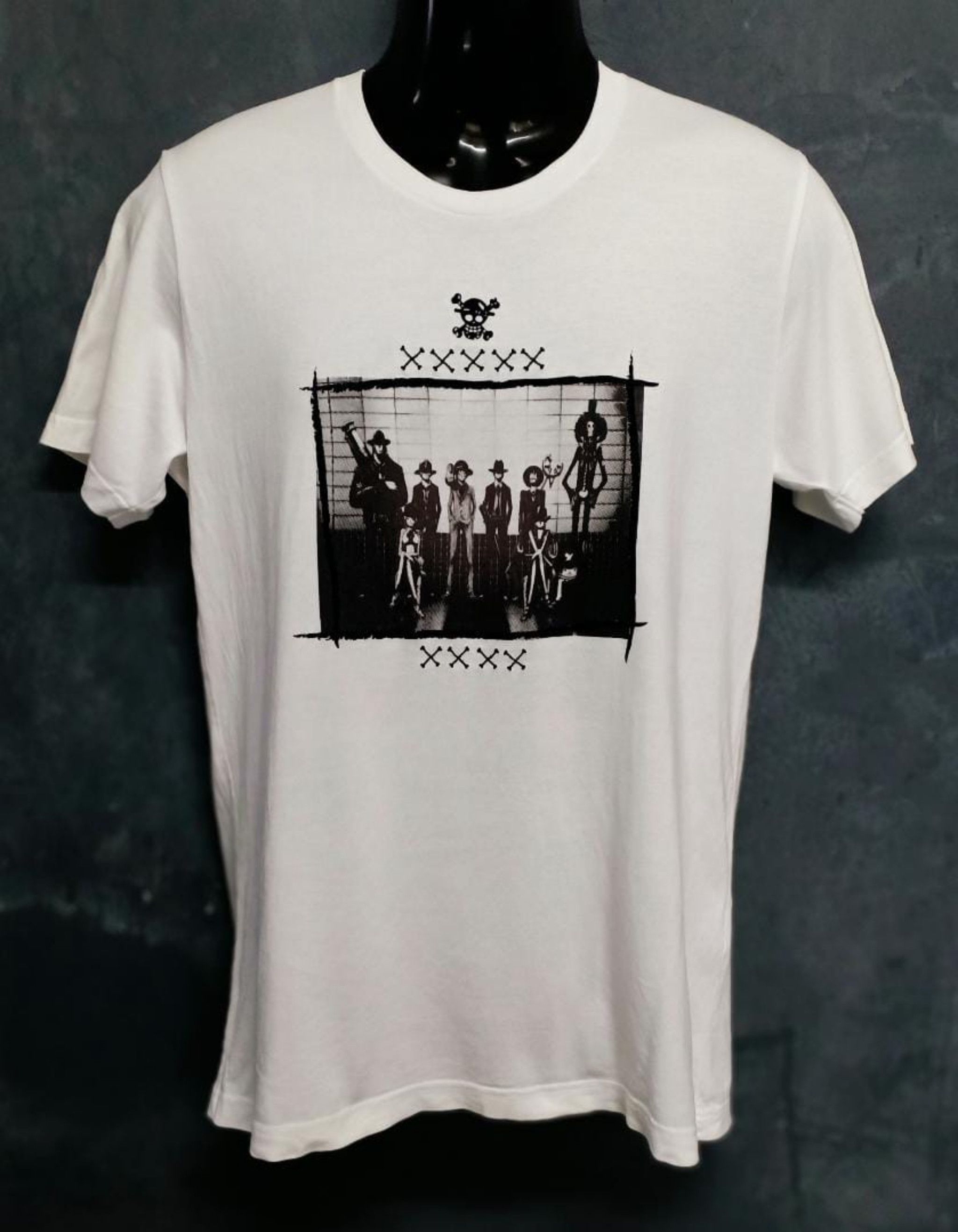 Anime × Japanese Brand × Uniqlo One piece T-Shirt Size US L / EU 52-54 / 3 - 1 Thumbnail
