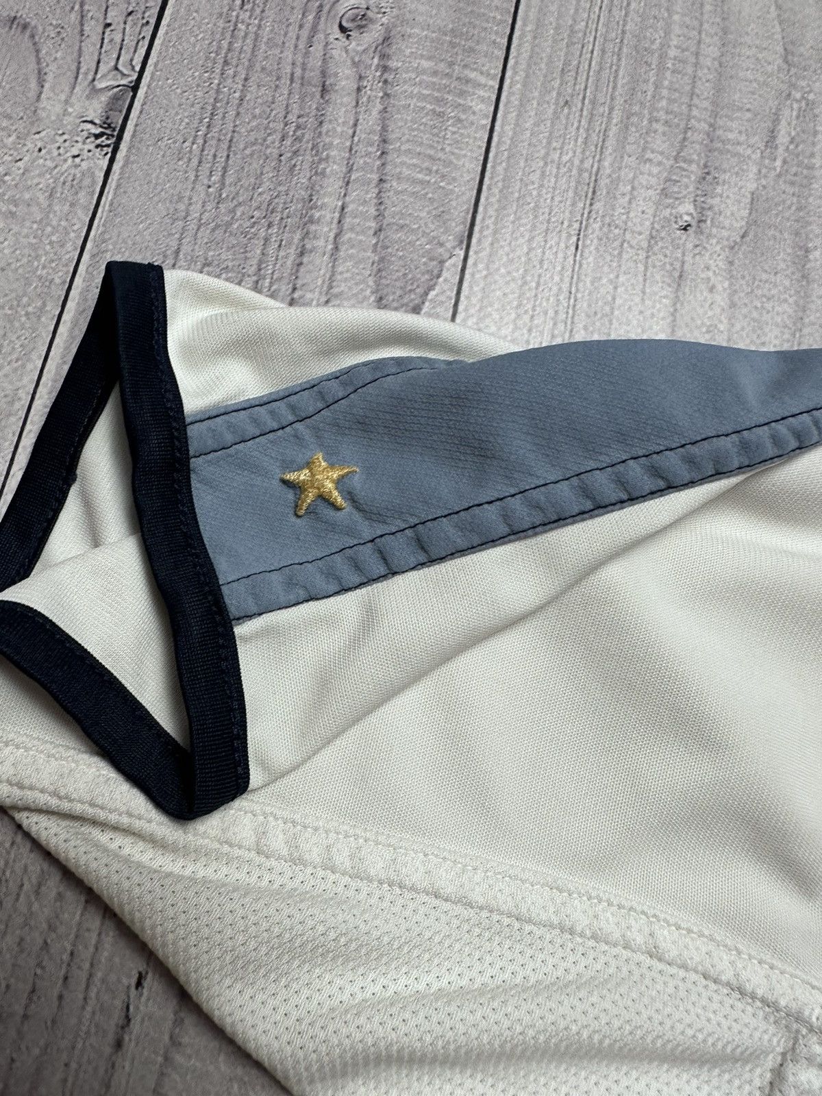 Umbro × Vintage Vintage England soccer jersey size S reversible Umbro Size US S / EU 44-46 / 1 - 5 Thumbnail