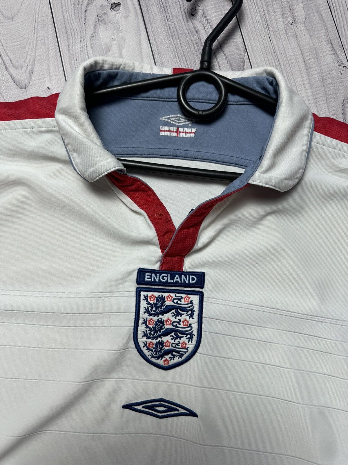 Umbro × Vintage Vintage England soccer jersey size S reversible Umbro Size US S / EU 44-46 / 1 - 8 Thumbnail