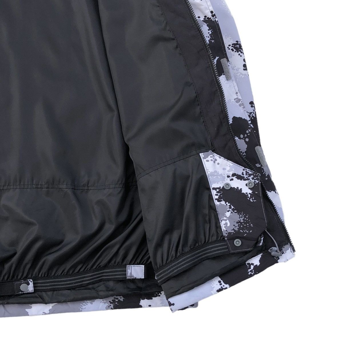Quiksilver Quicksilver Drylight technology Overprint Winter jacket Size US L / EU 52-54 / 3 - 11 Thumbnail