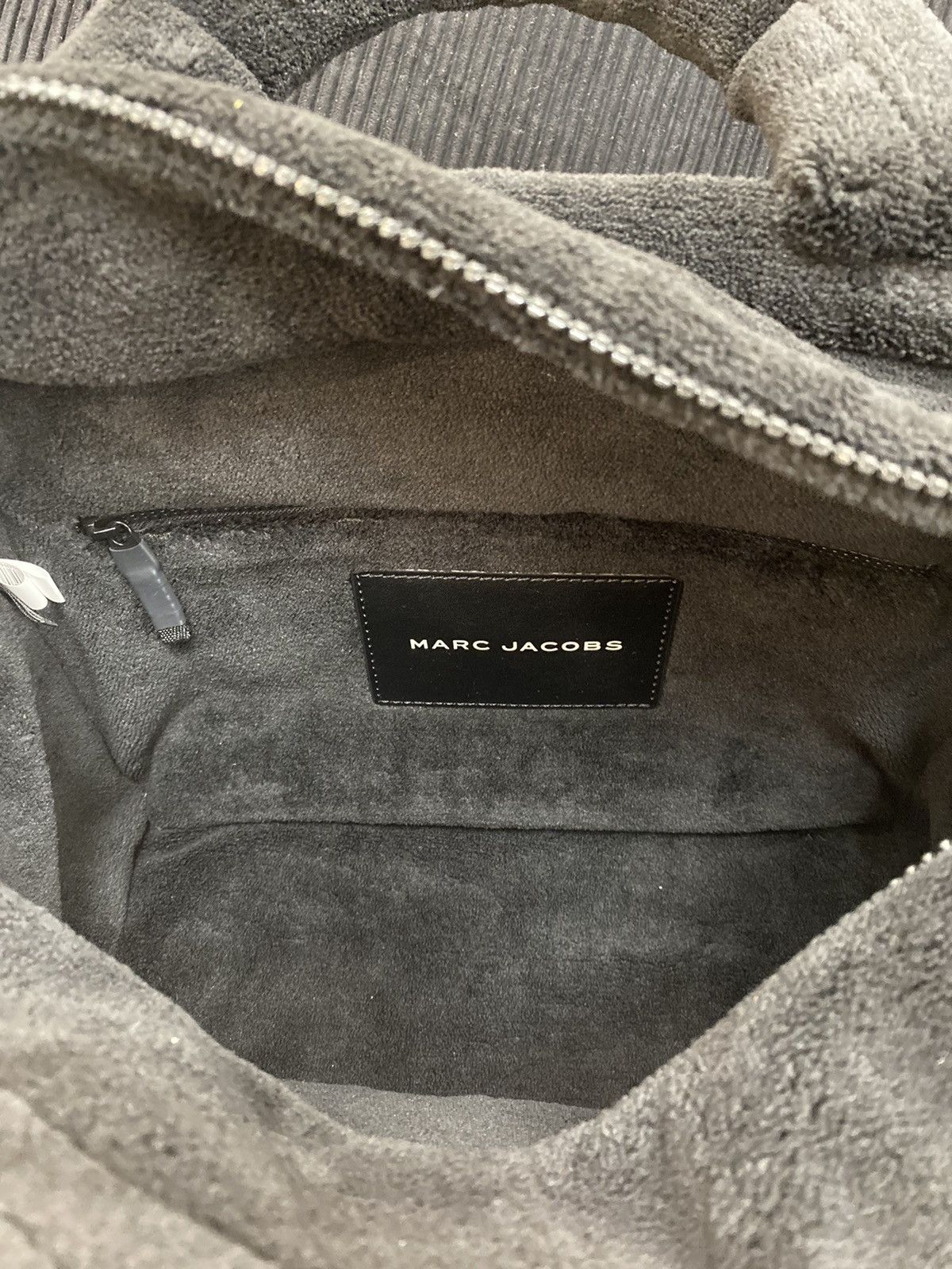 Marc Jacobs 🔥🔥GONE IN 24 HRS🔥🔥 Terry Tote Marc Jacobs BRAND NEW Size ONE SIZE - 4 Thumbnail
