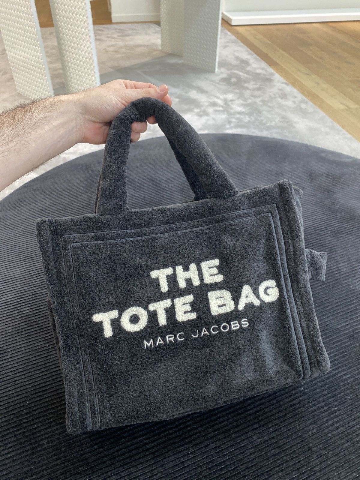 Marc Jacobs 🔥🔥GONE IN 24 HRS🔥🔥 Terry Tote Marc Jacobs BRAND NEW Size ONE SIZE - 2 Thumbnail