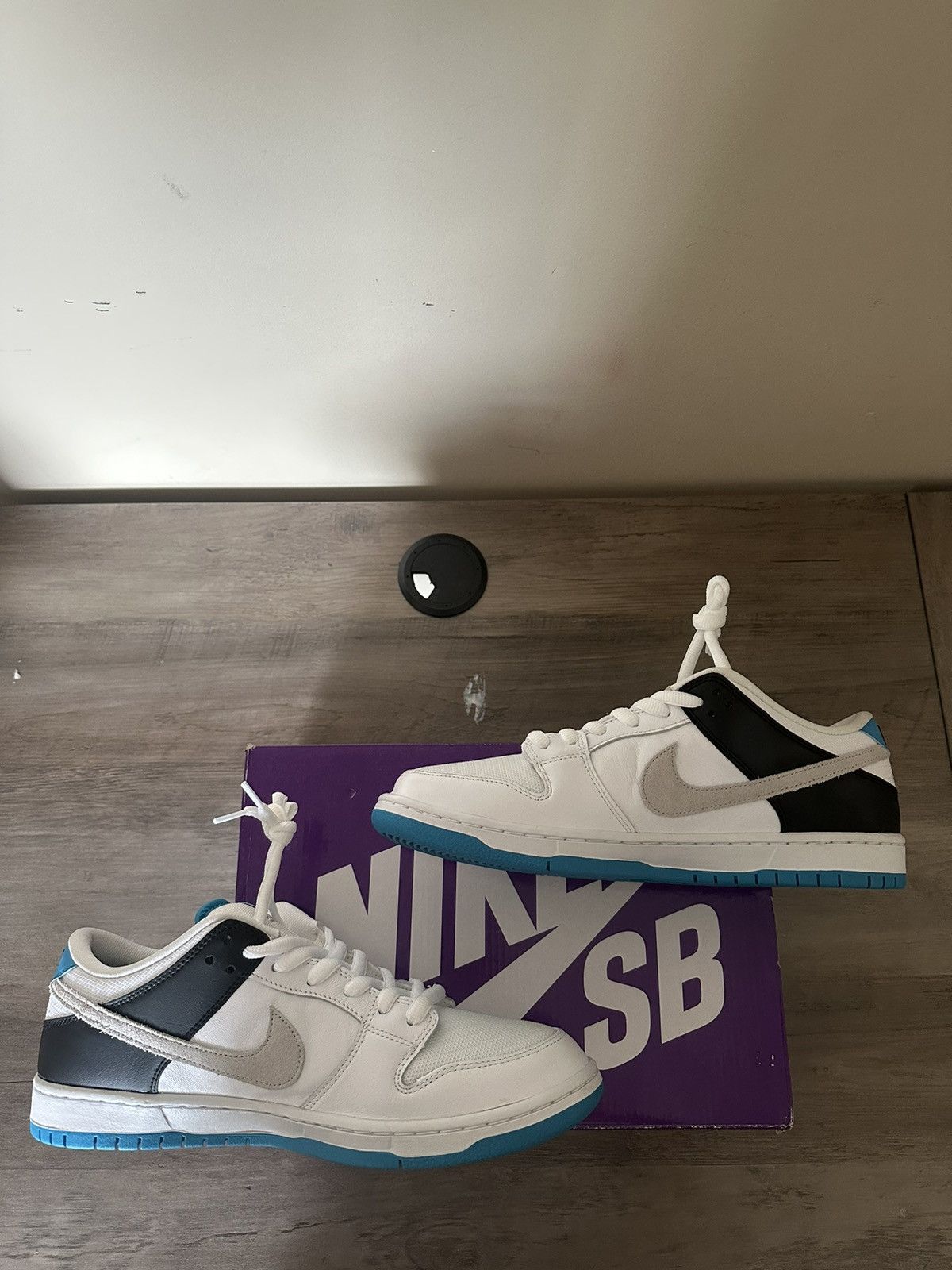 Nike Dunk Low Pro SB ‘Laser Blue’ Size US 11.5 / EU 44-45 - 2 Thumbnail