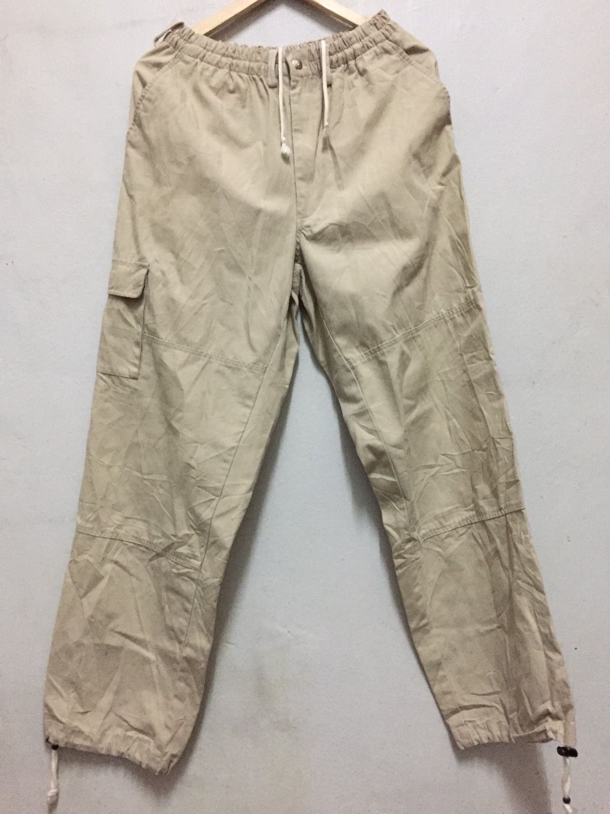 The North Face The North Face Cargo Pant Jogger Pant Size US 26 / EU 42 - 1 Thumbnail