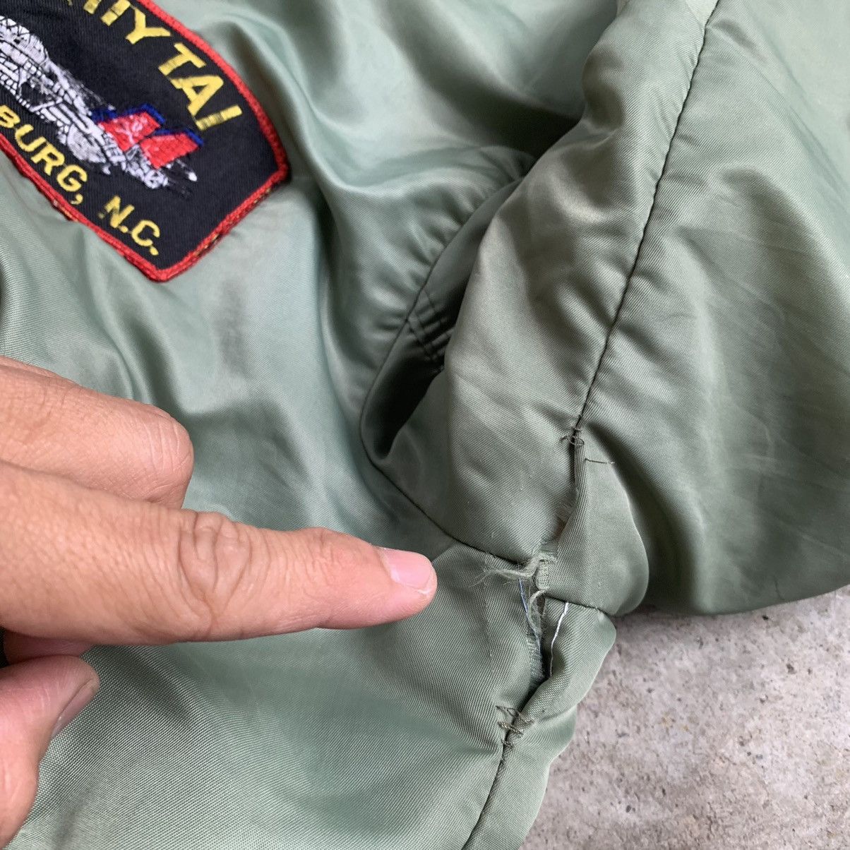 Vintage Military bomber jacket vintage Size US M / EU 48-50 / 2 - 21 Thumbnail