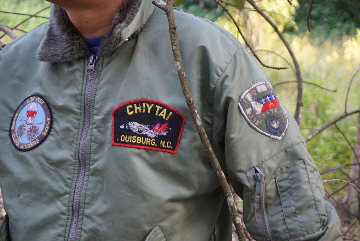 Vintage Military bomber jacket vintage Size US M / EU 48-50 / 2 - 22 Thumbnail
