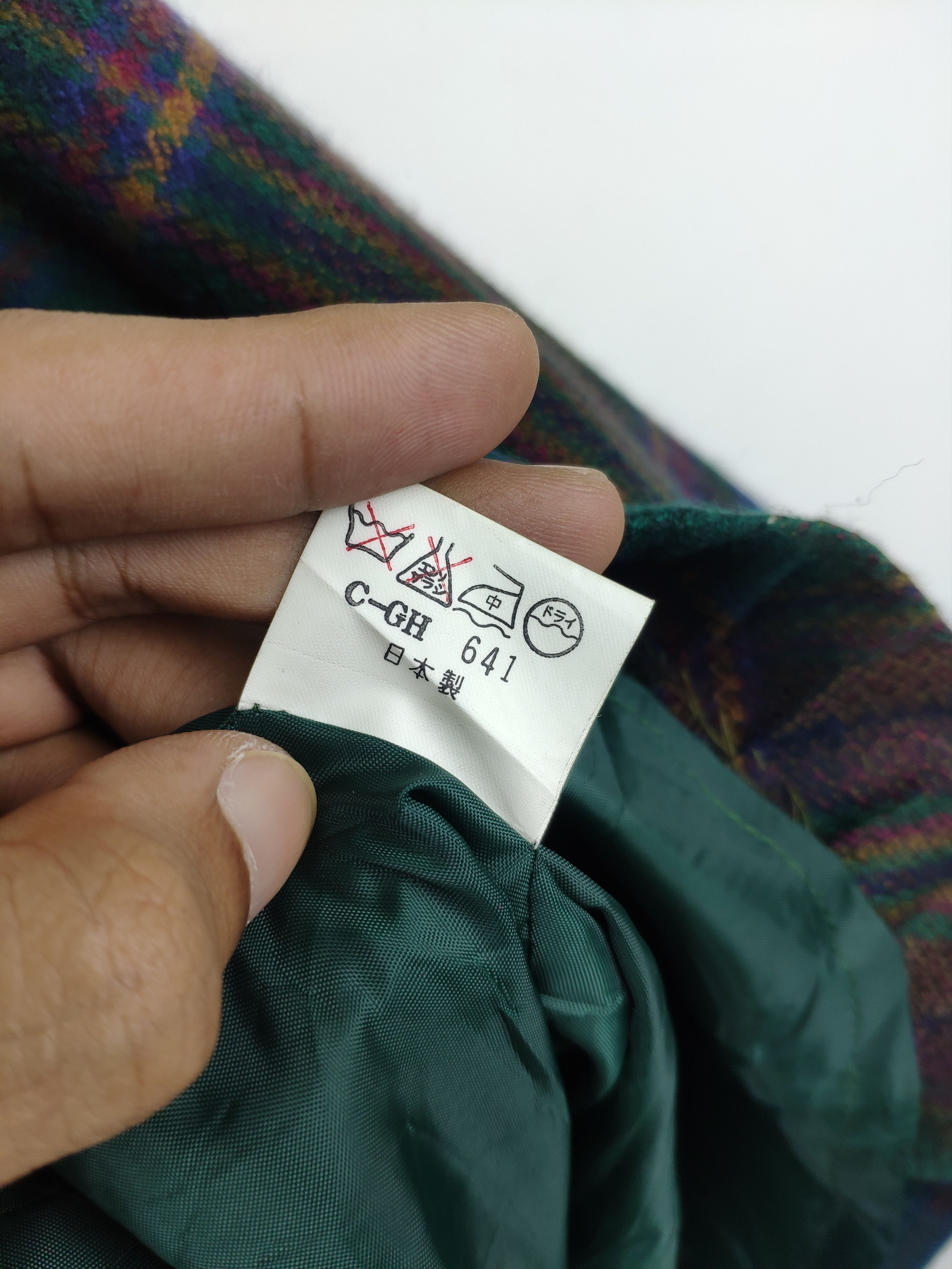 Japanese Brand Vintage Japanese Wool Checkered Blazer Tartan Pattern Size M / US 6-8 / IT 42-44 - 5 Thumbnail