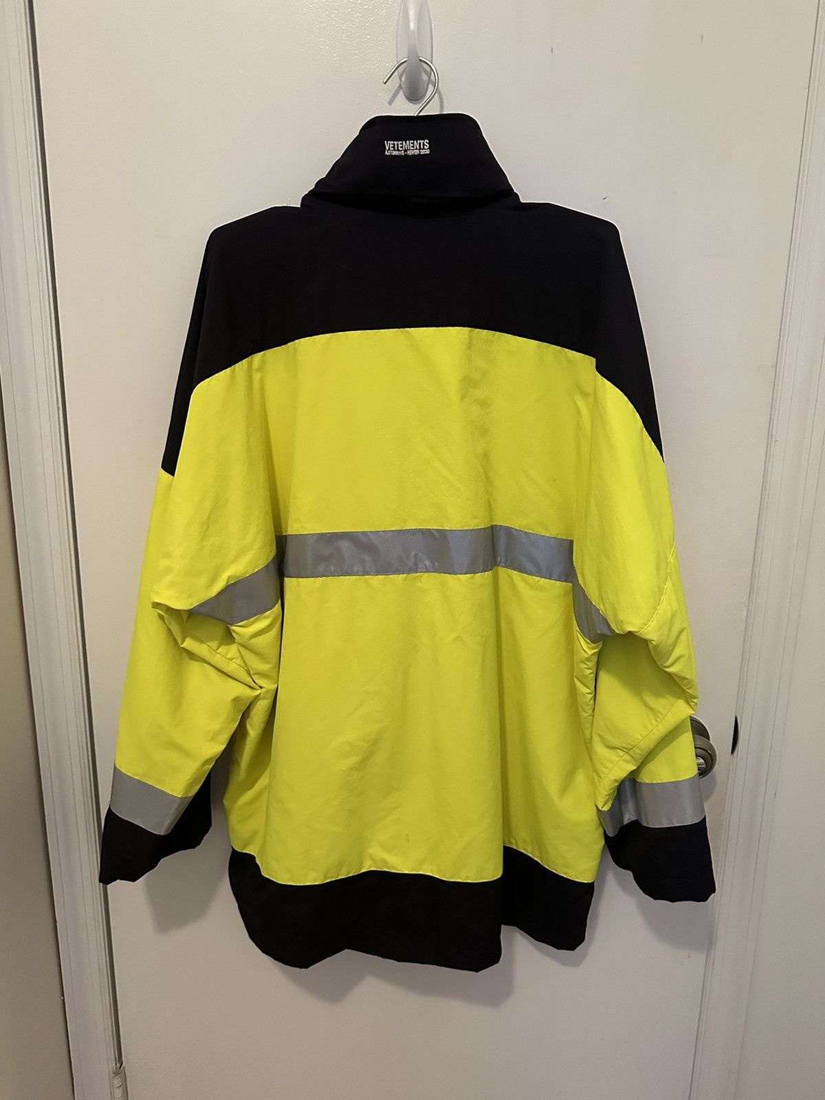 Vetements AW 19 Anarchy Reflector Jacket Size US S / EU 44-46 / 1 - 3 Thumbnail