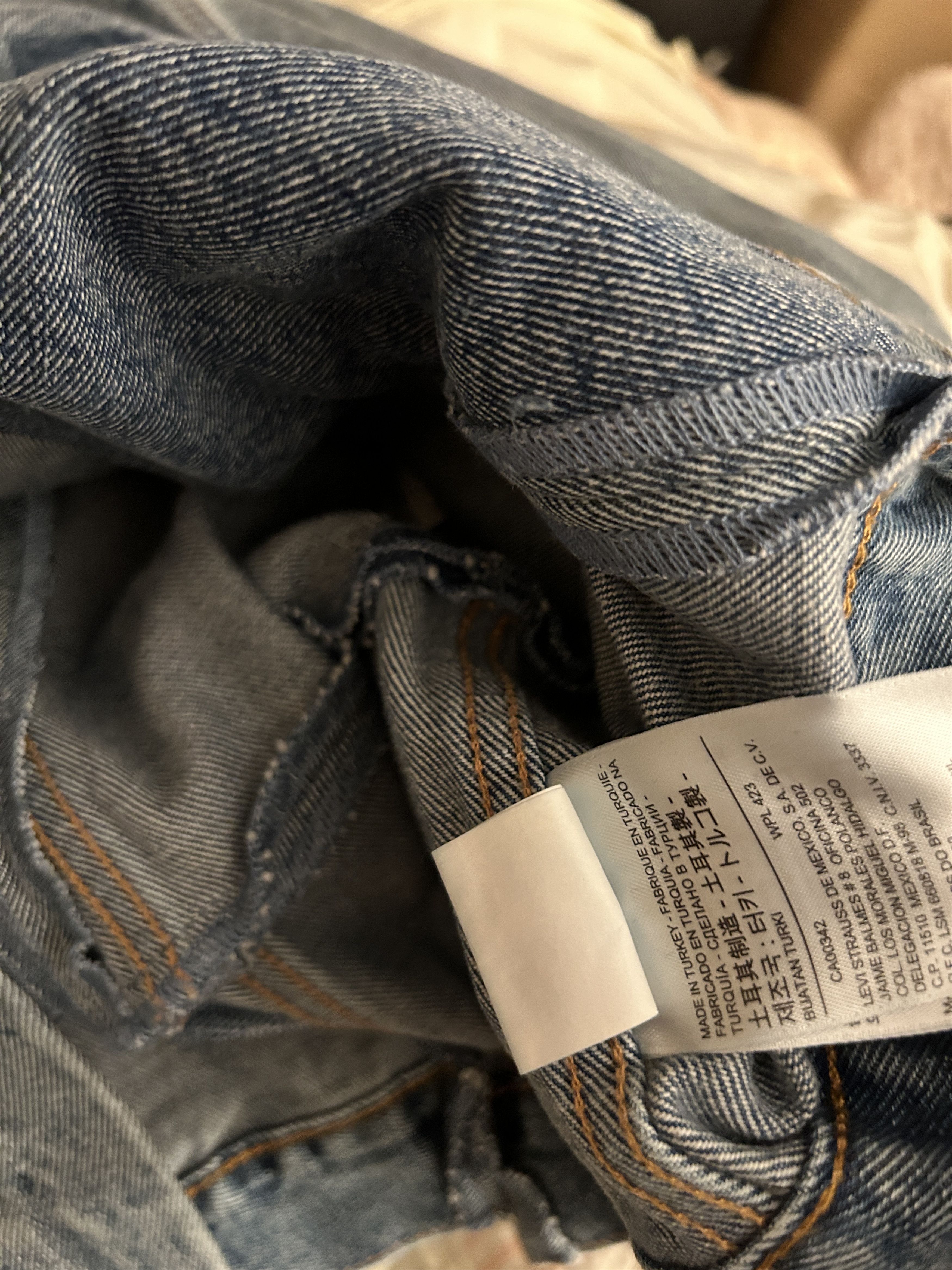 Levi's × Vetements Blue denim jacket reworked trucker deconstructed Size US S / EU 44-46 / 1 - 11 Thumbnail