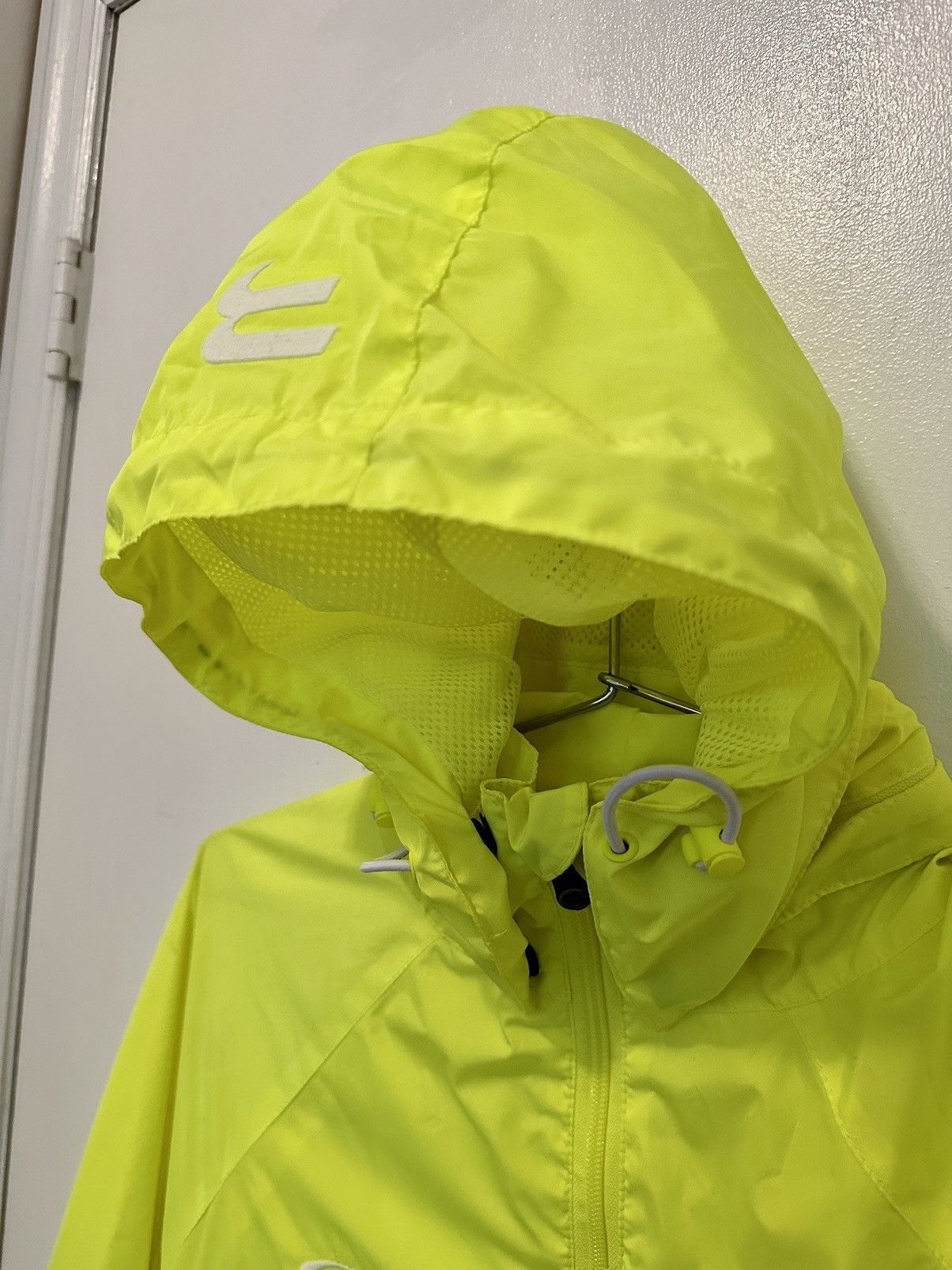 Balenciaga Balenciaga Unity Technical Parka in Fluro Size US XS / EU 42 / 0 - 3 Thumbnail