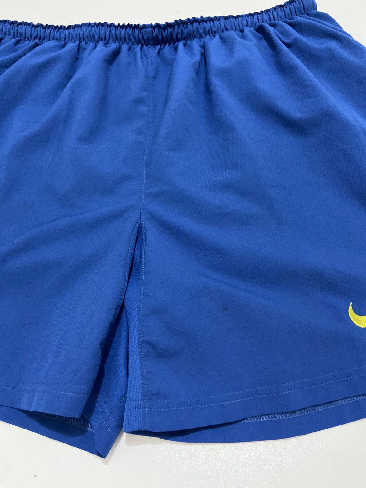 Nike Nike Barcelona Vintage Shorts Size US 36 / EU 52 - 4 Thumbnail