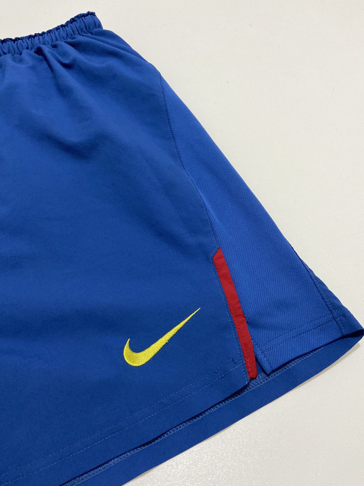 Nike Nike Barcelona Vintage Shorts Size US 36 / EU 52 - 5 Thumbnail