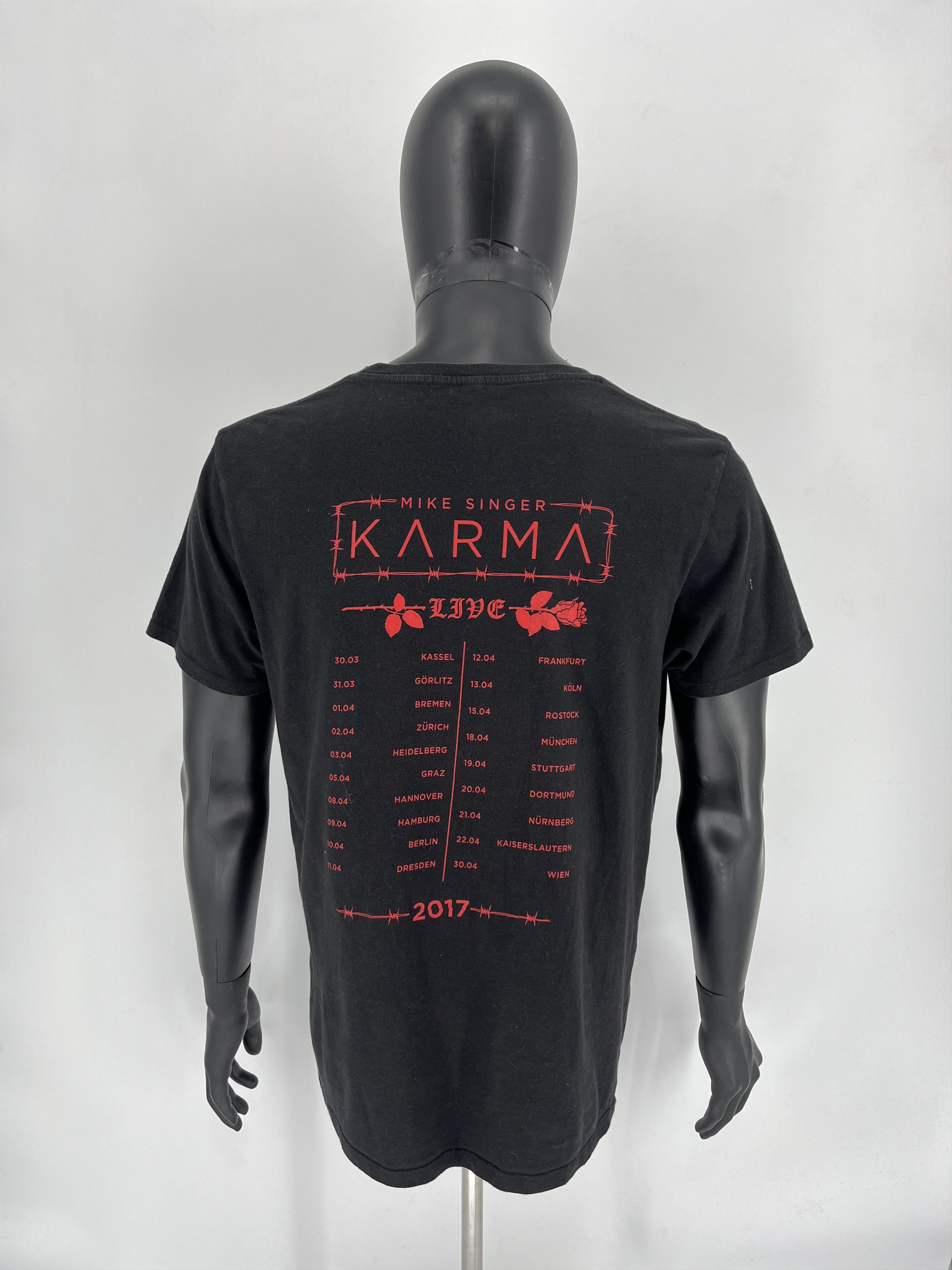 Band Tees Vintage Y2K "Mike Singer" Karma Tour Tee "Skull tee" Size US L / EU 52-54 / 3 - 6 Thumbnail