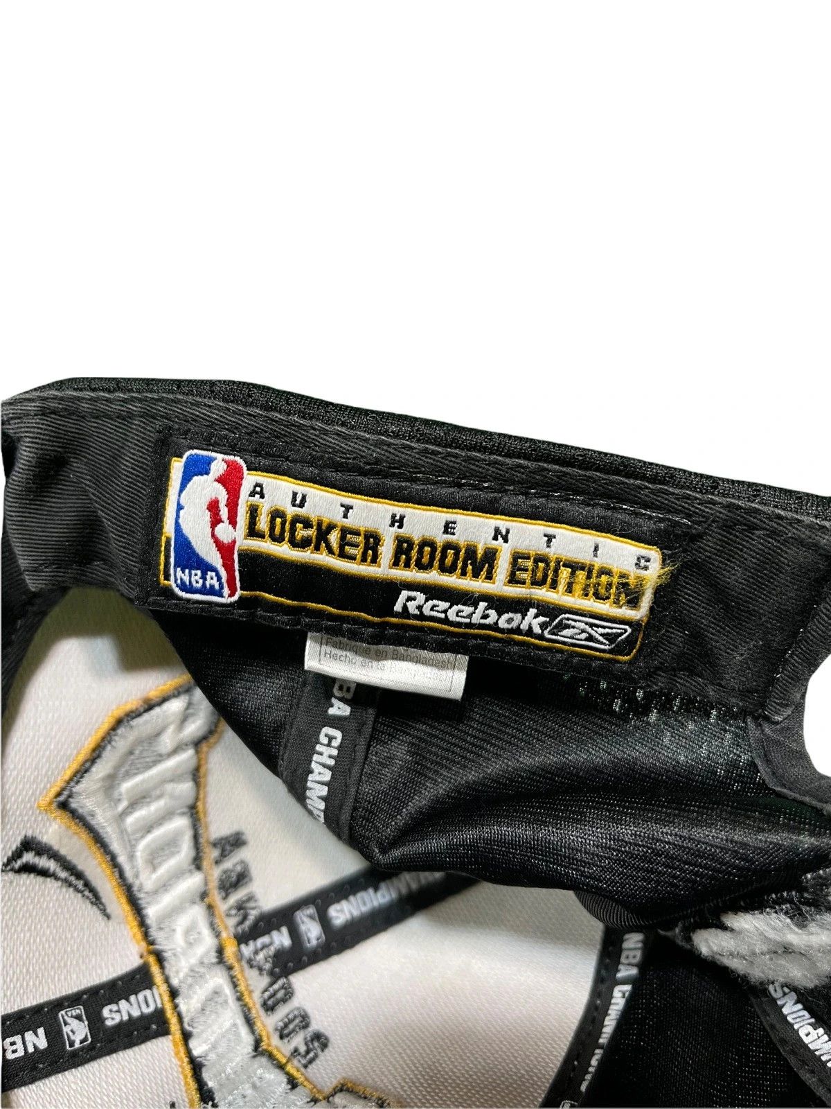 NBA 2004 NBA CHAMPIONS Final Celtics Velcro back hat Reebok Size ONE SIZE - 5 Thumbnail