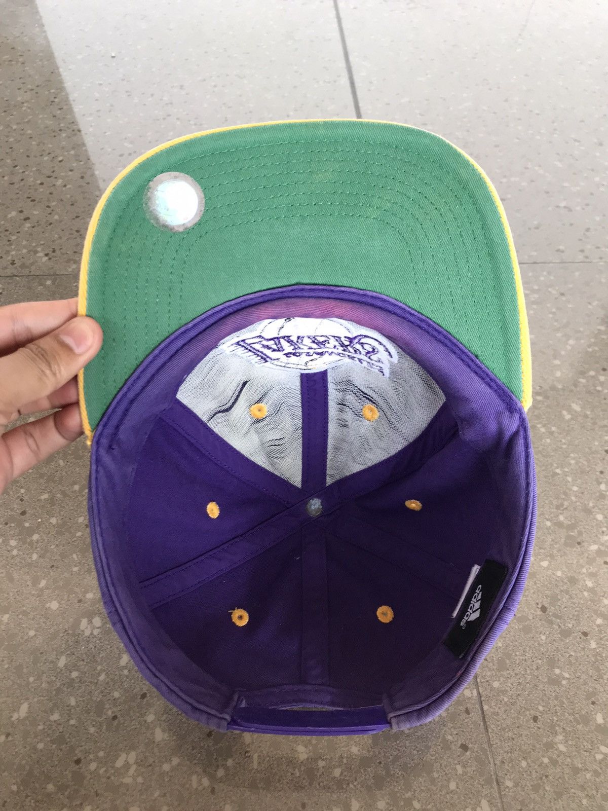Adidas Vintage Adidas La Lakers Cap Size ONE SIZE - 5 Thumbnail