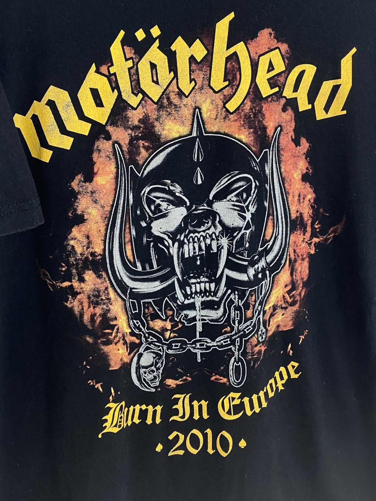 Band Tees Motorhead 2010 Burn In Europe Tour T-Shirt In Black Size US M / EU 48-50 / 2 - 2 Thumbnail
