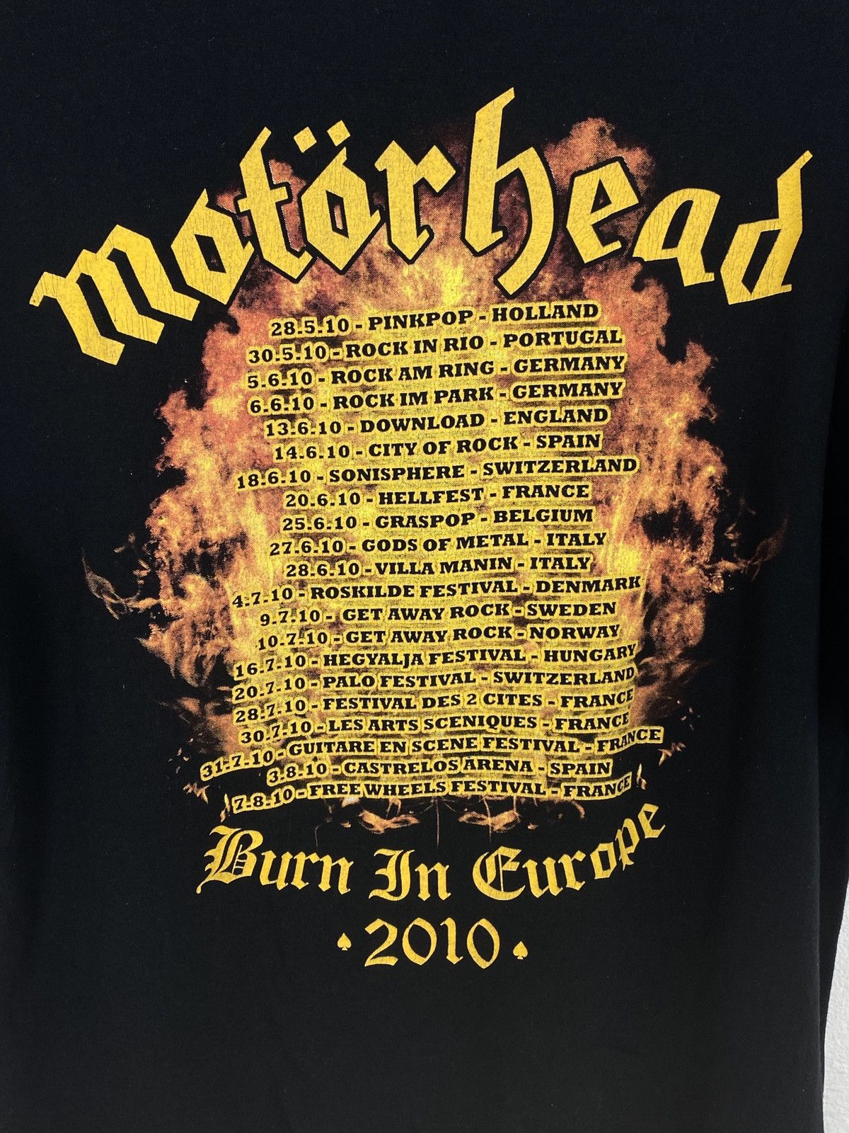 Band Tees Motorhead 2010 Burn In Europe Tour T-Shirt In Black Size US M / EU 48-50 / 2 - 5 Thumbnail
