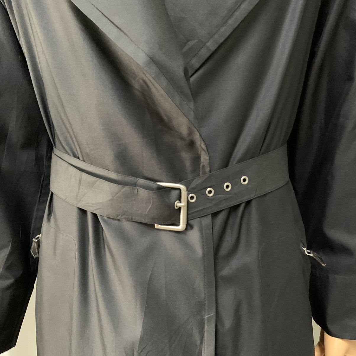 Hermes ARCHIVES🔥 80's Hermes Paris Silk Trench Coat #3931-136 Size M / US 6-8 / IT 42-44 - 5 Thumbnail