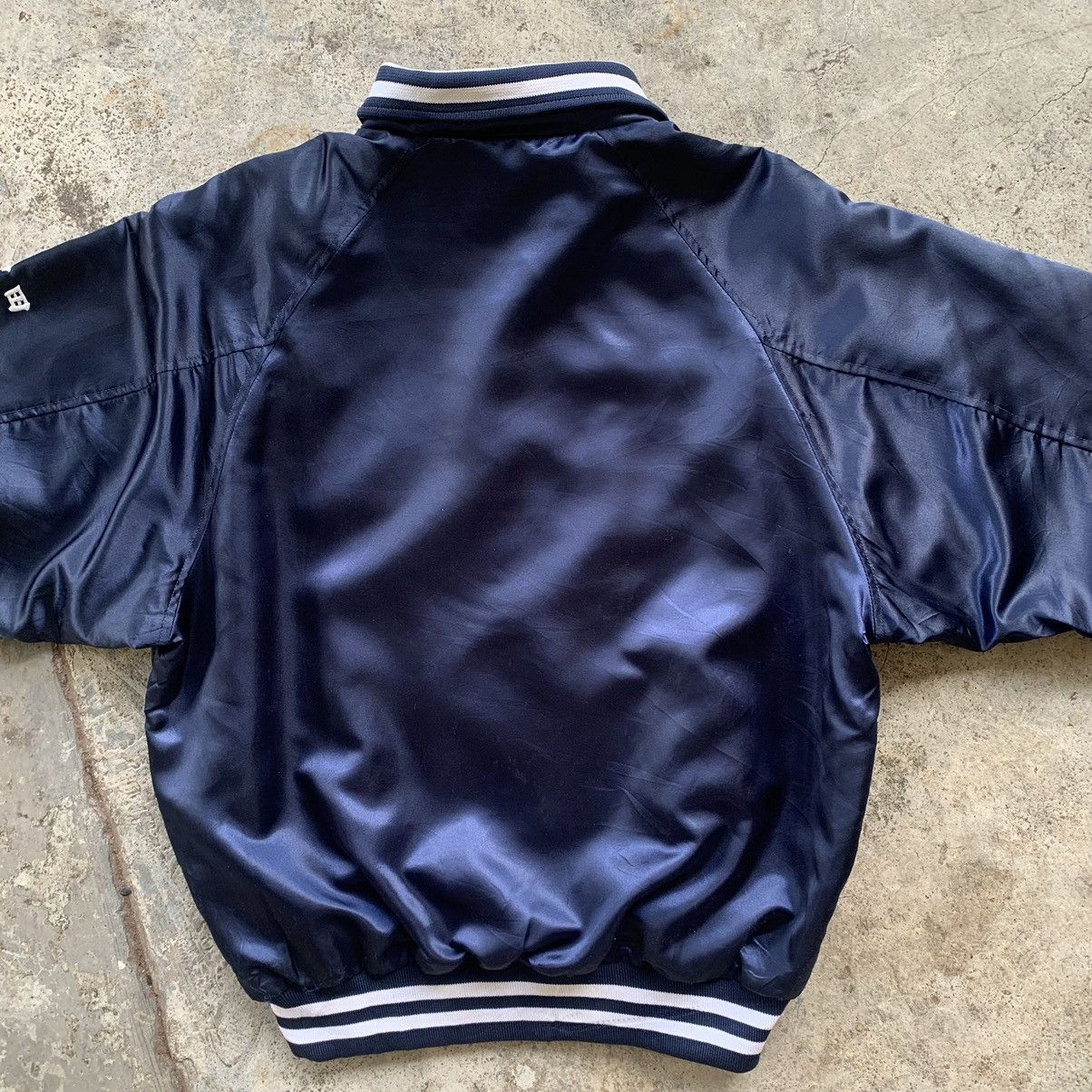 Japanese Brand Challenger Baseball Team Japan vintage light jacket Size US M / EU 48-50 / 2 - 15 Thumbnail