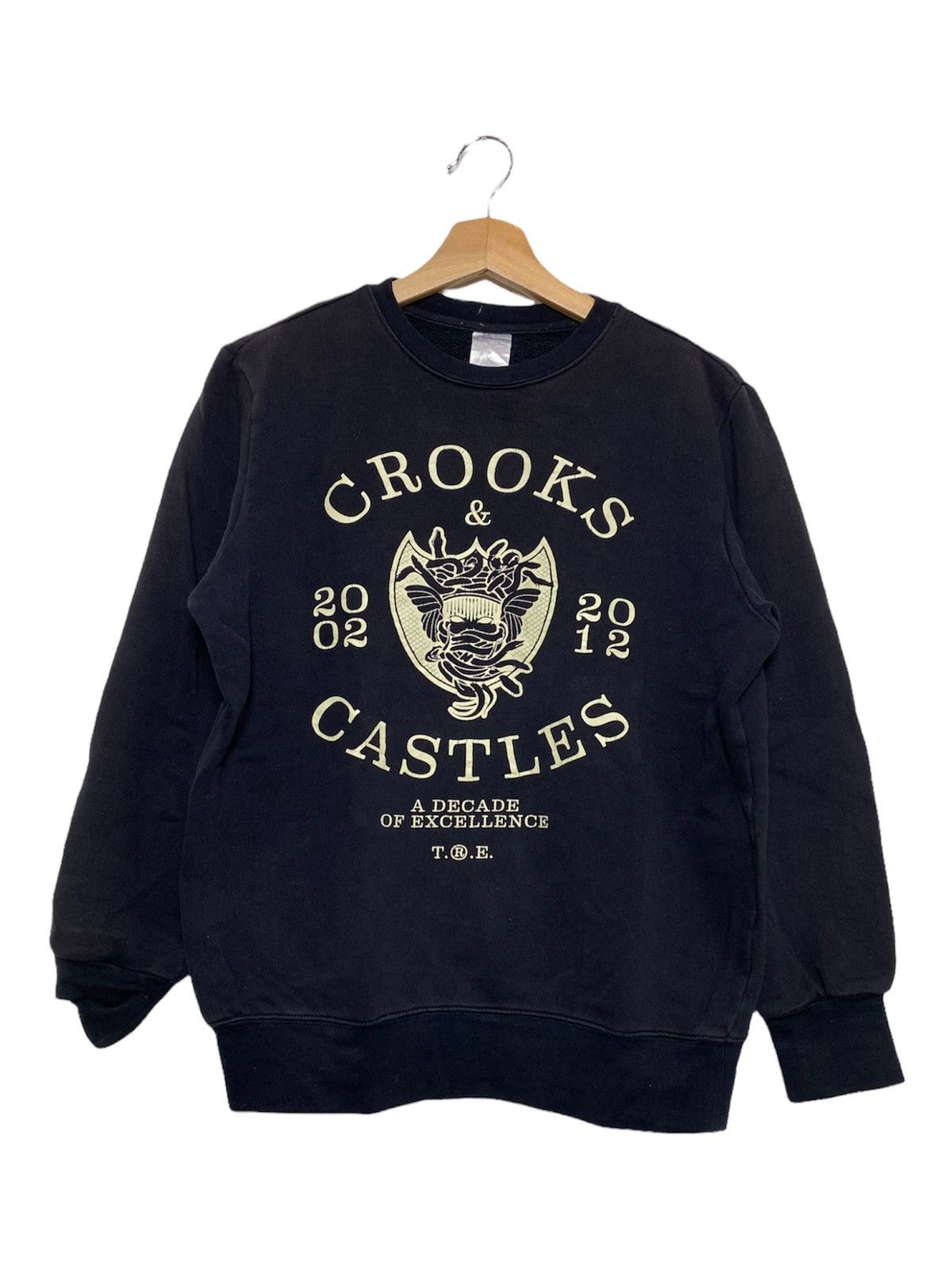 Crooks & Castles Vintage Crooks & Castles Crewneck / Traviss Flacko Scott Size US S / EU 44-46 / 1 - 1 Thumbnail