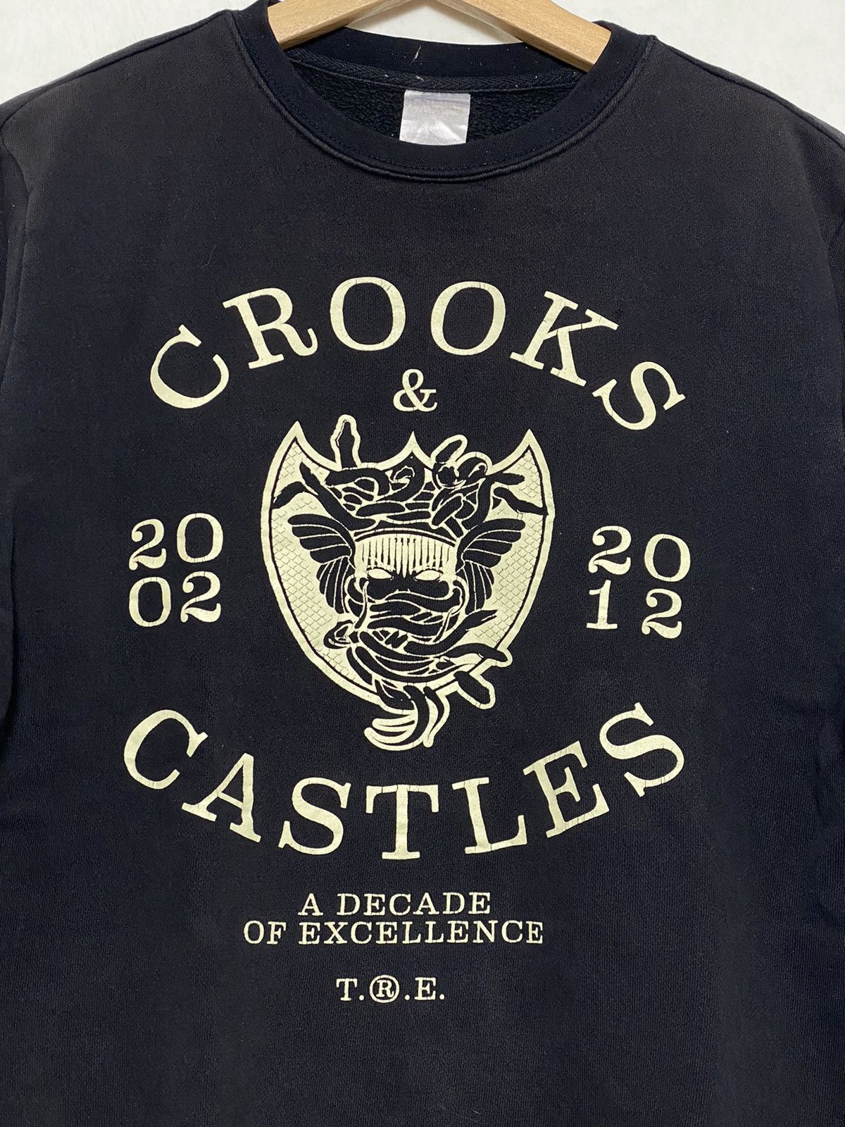 Crooks & Castles Vintage Crooks & Castles Crewneck / Traviss Flacko Scott Size US S / EU 44-46 / 1 - 2 Thumbnail