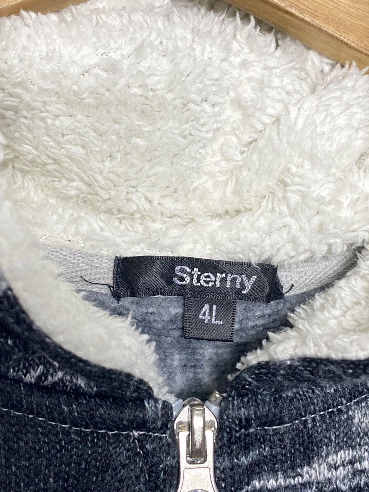 Japanese Brand Vintage Sterny Newspapers Hoodies / Travis Flacko Scott Size US XL / EU 56 / 4 - 4 Thumbnail